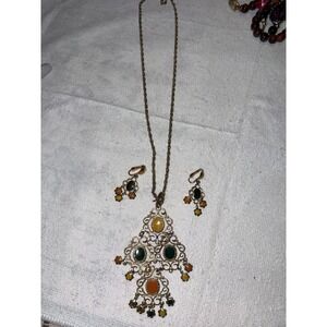 Vintage Celebrity NY Chandelier  Necklace 22" -‎ Gold Tone With Clip On Earrings